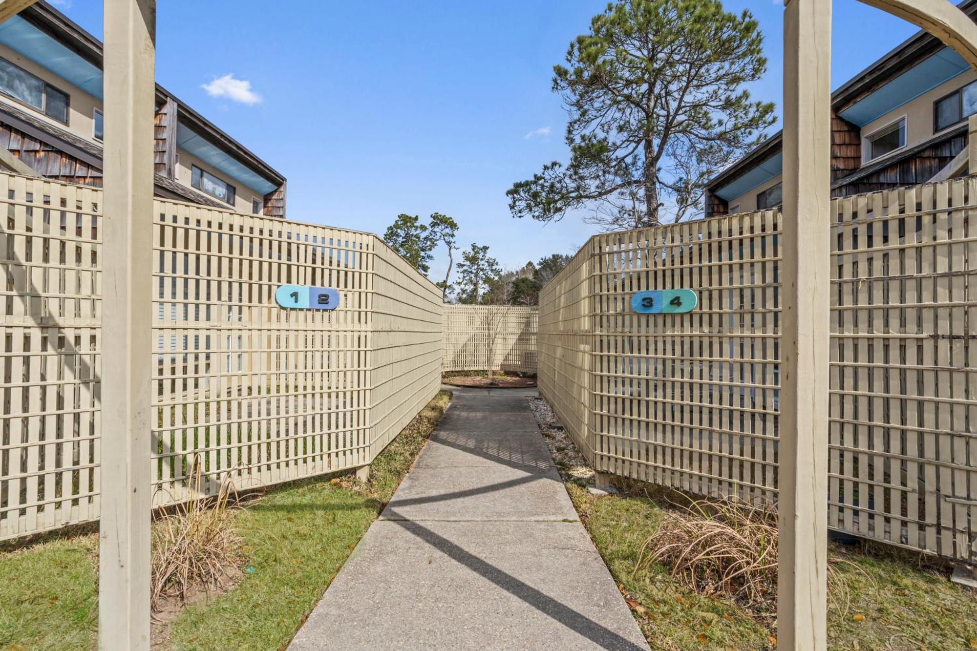 King Bed Well-Located Cozy Townhouse Retreat Apartment Gulfport Exterior foto